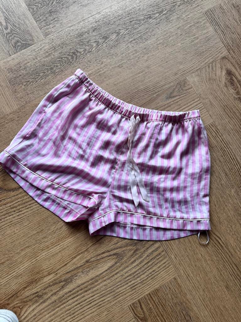 Satijnen pyjamabroek | maa XS, Kleding | Dames, Pyjama's, Ophalen of Verzenden, Zo goed als nieuw, Maat 34 (XS) of kleiner