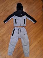 Nike Tech maat M trainingspak jongen, Gebruikt, Sport- of Zwemkleding, Ophalen of Verzenden, Nike