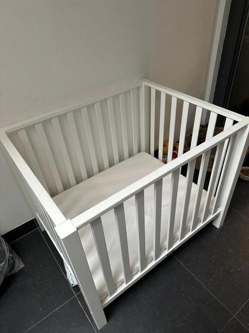 Bopita box gebruikt ZONDER matras en schroeven, Kinderen en Baby's, Boxen, Gebruikt, Vierkant, In hoogte verstelbaar, Ophalen