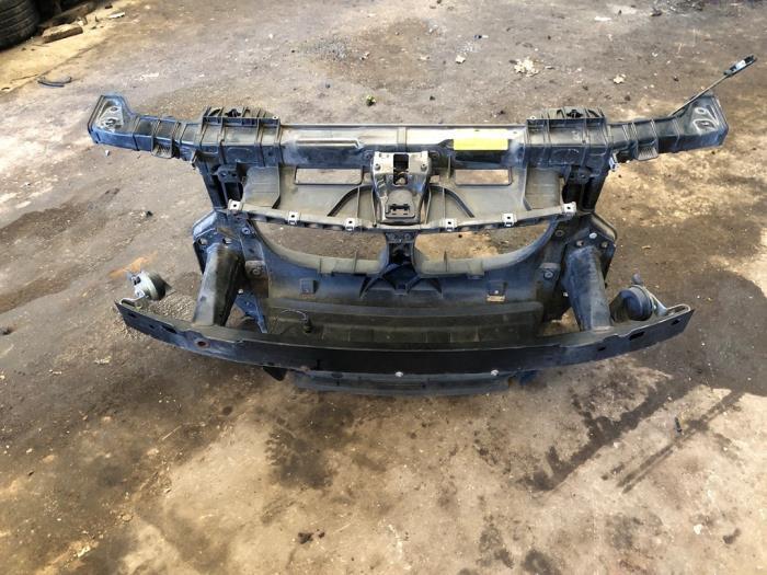 Frontpaneel van een BMW 1-Serie, Auto-onderdelen, Carrosserie en Plaatwerk, BMW, Gebruikt, 3 maanden garantie