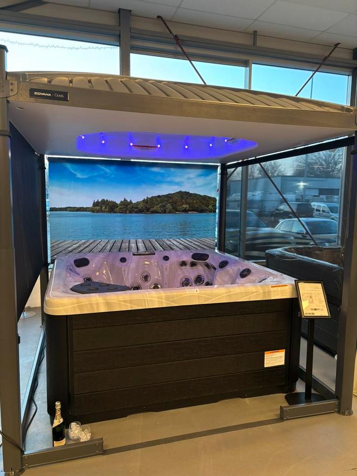 Covana Oasis jacuzzi overkapping elektrisch direct leverbaar, Tuin en Terras, Overkappingen, Nieuw, Overige typen, Ophalen