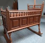 Vlaams Renaissance wieg, Ophalen