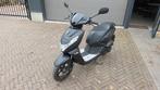 Peugeot Kisbee Black Edition 2024, Fietsen en Brommers, Scooters | Peugeot, Ophalen, Overige modellen, Maximaal 45 km/u, Zo goed als nieuw