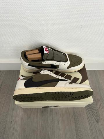 Nike Air Jordan 1 Low Travis Scott Medium Olive beschikbaar voor biedingen