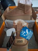 Ugg Classic dikke zool nieuw!!, UGG, Ophalen, Nieuw