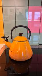 Le Creuset fluitketel, Huis en Inrichting, Keuken | Potten en Pannen, Ophalen, Zo goed als nieuw, Gietijzer