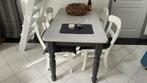 LEUKE BROCANTE TAFEL MET 4 STOELEN TAFEL MET LADE, Ophalen of Verzenden, Zo goed als nieuw