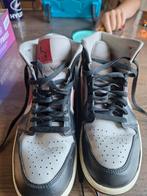 Air Jordan 1 Mid - Maat 41, Kleding | Dames, Schoenen, Ophalen of Verzenden, Gedragen, Zwart