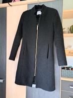 Zwarte prachrige rinascimento winterjas XS met rits., Kleding | Dames, Jassen | Winter, Zwart, Rinascimento, Ophalen of Verzenden