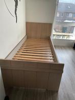 1persoons bed, bureau en nachtkastje., 90 cm, Gebruikt, Eenpersoons, Hout