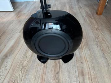 KEF HTB2 subwoofer beschikbaar voor biedingen