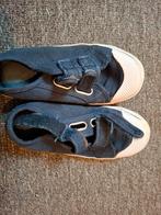 Gymschoenen, Ophalen of Verzenden, Zo goed als nieuw, Jongen of Meisje, Sportschoenen