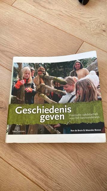 Meereke Bosua - Geschiedenis geven beschikbaar voor biedingen