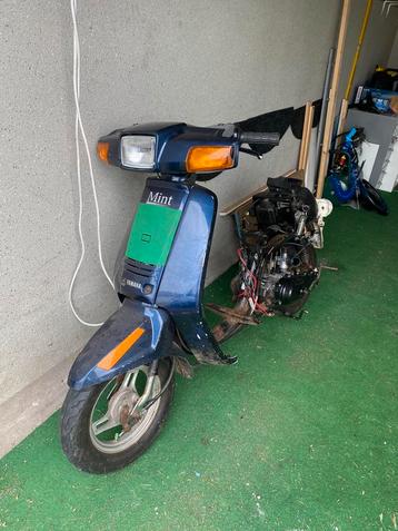Yamaha mint beschikbaar voor biedingen