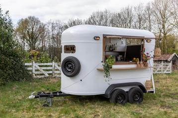 Unieke Paardentrailer foodtruck te koop beschikbaar voor biedingen
