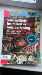Seksualiteit, intimiteit en hulpverlening, Boeken, Ophalen, Mathieu Heemelaar, Ontwikkelingspsychologie, Zo goed als nieuw
