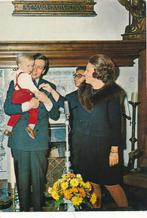 95 Prinses Beatrix, Prins Claus en Prins Willem Alexander, Ophalen of Verzenden, Kaart, Foto of Prent