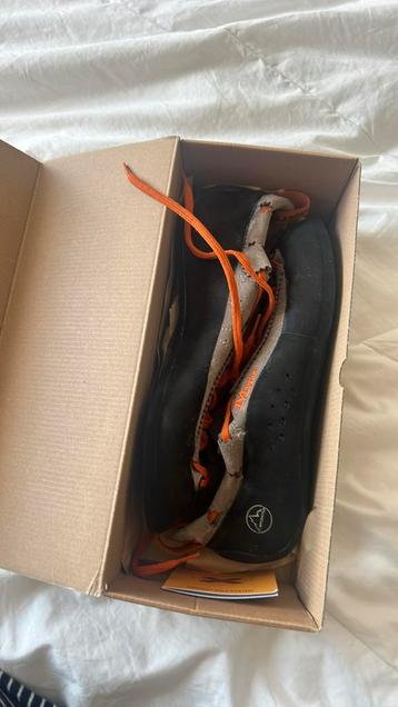 La sportiva mythos eco 44,5. Nieuw in originele doos beschikbaar voor biedingen