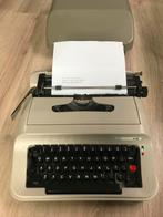 Typemachine Hema 44K (olivetti), Ophalen of Verzenden, Zo goed als nieuw