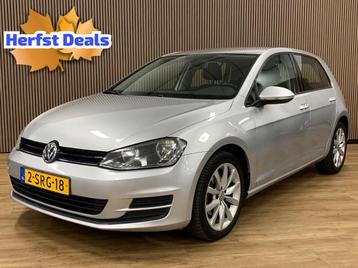 Volkswagen Golf 1.2 TSI Comfortline|Navigatie|Climate Contro beschikbaar voor biedingen