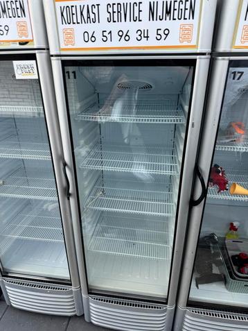 Horeca koelkast glasdeur koelkast. beschikbaar voor biedingen