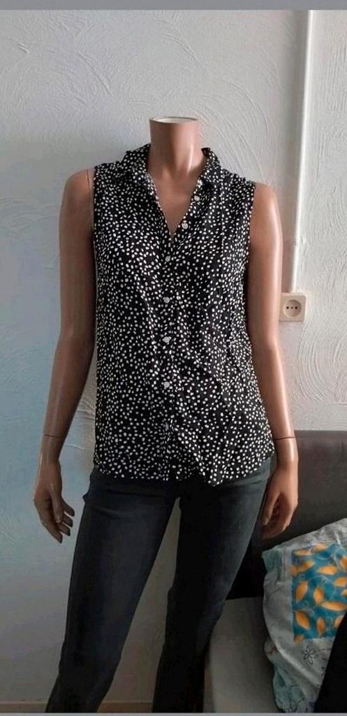 Leuke zwart wit gestippelde blouse van H&M maat M 38 40, Kleding | Dames, Blouses en Tunieken, Gedragen, Maat 38/40 (M), Zwart