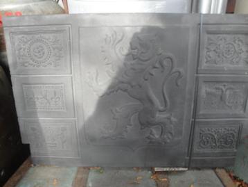 antieke kachelplaat leeuw leuk als wanddecoratie beschikbaar voor biedingen