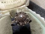 OUD ZILVER RING MET ZEEUWSE KNOP, Sieraden, Tassen en Uiterlijk, Verzenden, Zilver, Ring