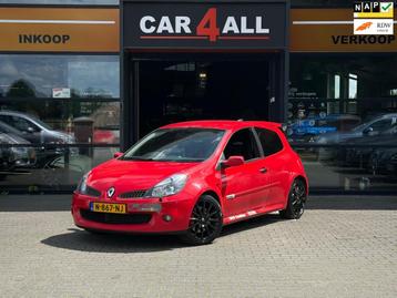 Renault Clio 2.0-16V RS F1 WORLD CHAMPIONS 358/500/CIRCUIT A beschikbaar voor biedingen