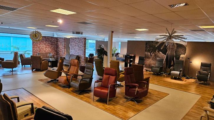 Comfortabele fauteuils en sta op fauteuils bij Zitgemak, Huis en Inrichting, Fauteuils, Zo goed als nieuw, Stof, 75 tot 100 cm