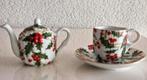 Miniatuur set Kop en Schotel en Theepot, Huis en Inrichting, Keuken | Servies, Ophalen of Verzenden, Overige stijlen, Kop(pen) en/of Schotel(s)