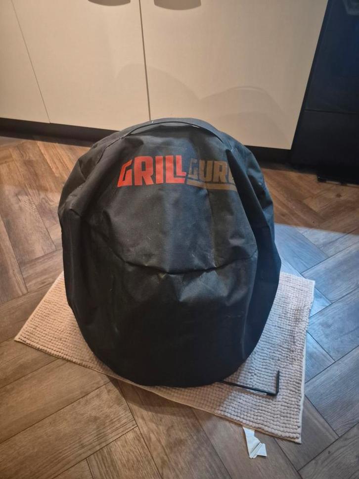 Grill guru compact, Tuin en Terras, Houtskoolbarbecues, Ophalen