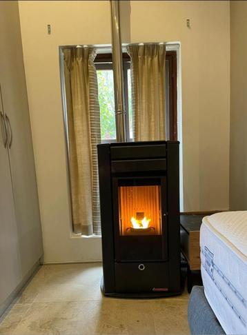 Kozlusan 11 kw Airsmartpell pelletkachel (op voorraad) beschikbaar voor biedingen