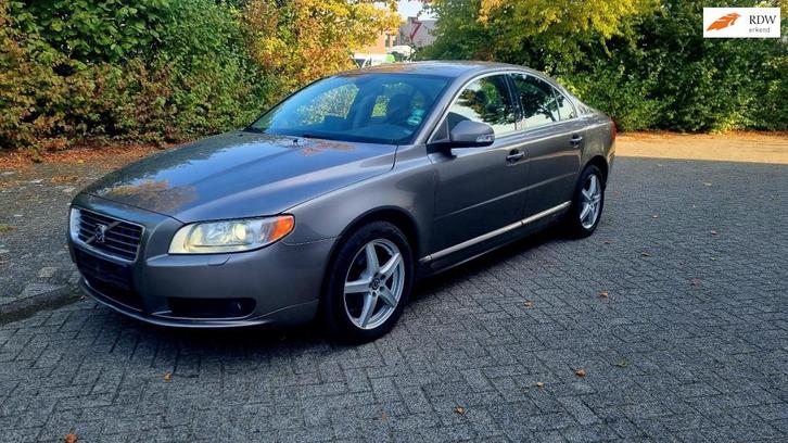 Volvo S80 2.4 D5 Momentum, Auto's, Volvo, Bedrijf, Te koop, S80, ABS, Airbags, Airconditioning, Bochtverlichting, Boordcomputer