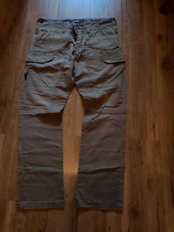 Bruine Chasin broek maat M zo goed als nieuw. beschikbaar voor biedingen