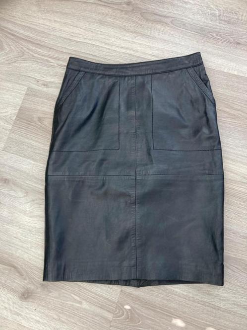 Prachtige leren rok van By-bar maat S, Kleding | Dames, Rokken, Zo goed als nieuw, Maat 36 (S), Zwart, Knielengte, Ophalen of Verzenden