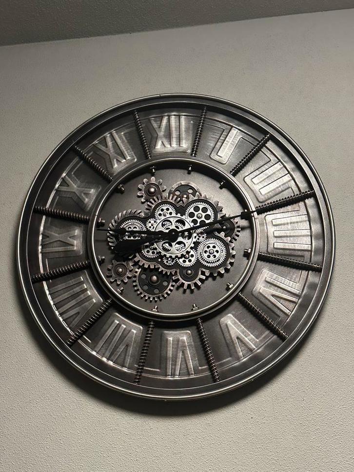 Industriële Wandklok met Tandwielen - 80cm, Huis en Inrichting, Woonaccessoires | Klokken, Zo goed als nieuw, Wandklok, Analoog