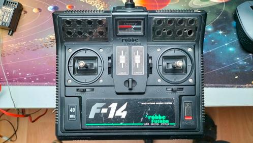 Robbe F14. 40 MHZ zender 7 kanaals, Hobby en Vrije tijd, Modelbouw | Radiografisch | Overige, Gebruikt, Ophalen of Verzenden