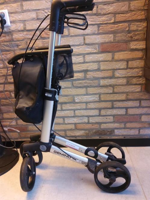 rollator Gemino weinig gebruikt, ook voor langere mensen, Diversen, Rollators, Zo goed als nieuw, Lichtgewicht, Opvouwbaar, Ophalen