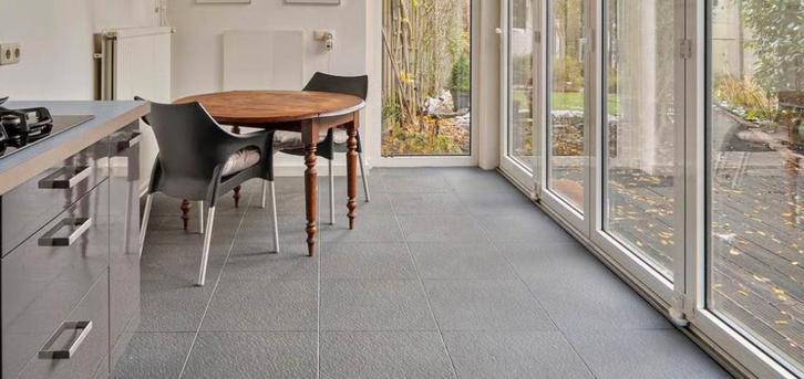 Rubber / kunststof tegels garage schuur 9,75m2 kliktegel, Doe-het-zelf en Verbouw, Tegels, Zo goed als nieuw, Vloertegels, Overige materialen