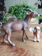 Groot hert en kleiner rendiertje, Verzamelen, Dierenverzamelingen, Ophalen of Verzenden, Zo goed als nieuw, Hert, Gewei of Kop