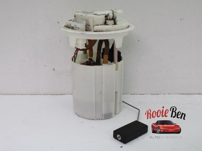 Brandstofpomp Elektrisch van een Peugeot 207, Auto-onderdelen, Brandstofsystemen, Peugeot, Gebruikt, 3 maanden garantie, Ophalen of Verzenden