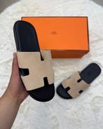Hermes slippers | 36 t/m 46, Ophalen of Verzenden, Zo goed als nieuw, Zwart