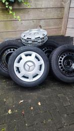 Mercedes wieldoppen op stalen velgen, Gebruikt, Velg(en), 16 inch, Personenwagen