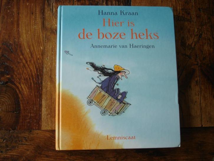 kleuter.07(662) hier is de boze heks; hanna kraan en, Boeken, Kinderboeken | Kleuters, Zo goed als nieuw, Fictie algemeen, Ophalen of Verzenden
