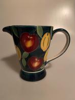 Vic's Schenkkan met Fruitmotief, Overige typen, Ophalen of Verzenden, Zo goed als nieuw, Overige stijlen