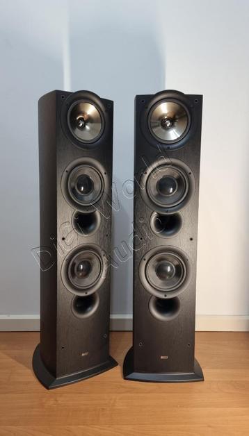 KEF IQ90 in de elegante kleur Black ash beschikbaar voor biedingen
