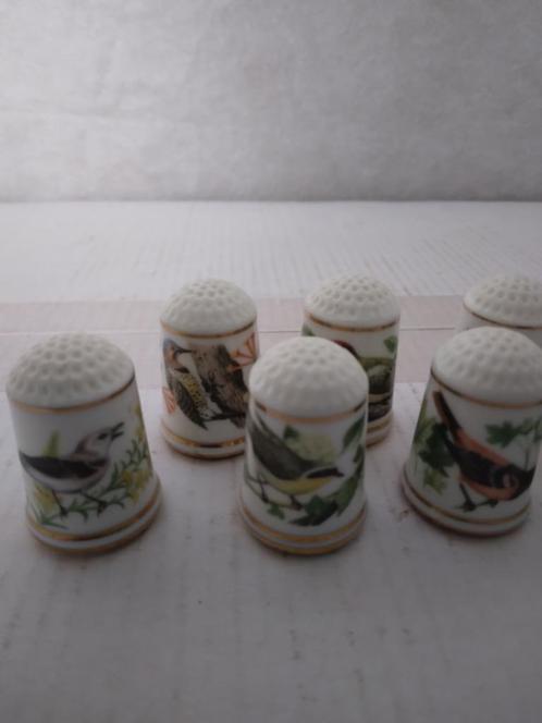 Porseleinen vingerhoedjes Franklin Mint met vogels 11 stuks, Verzamelen, Vingerhoedjes, Zo goed als nieuw, Nederland, Porselein