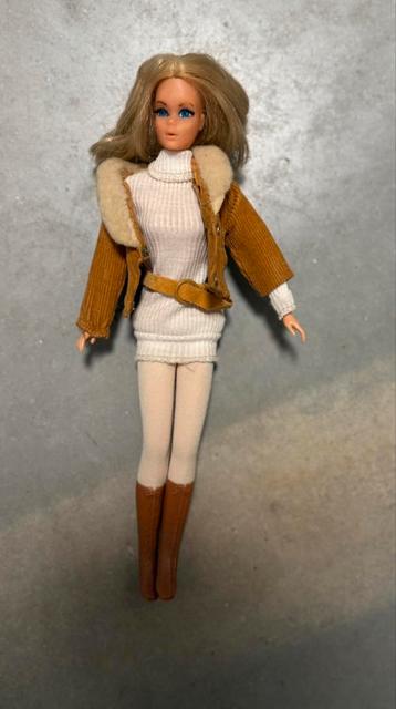 Prachtige living Barbie uit de jaren 70 met wimpers beschikbaar voor biedingen