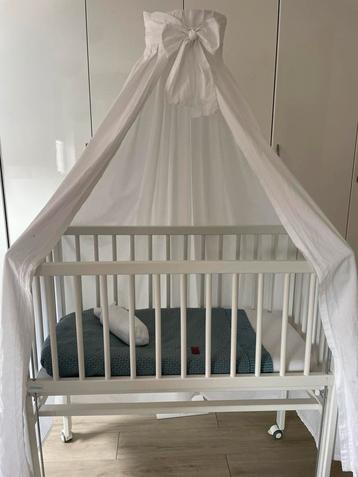 Co Sleeper  beschikbaar voor biedingen
